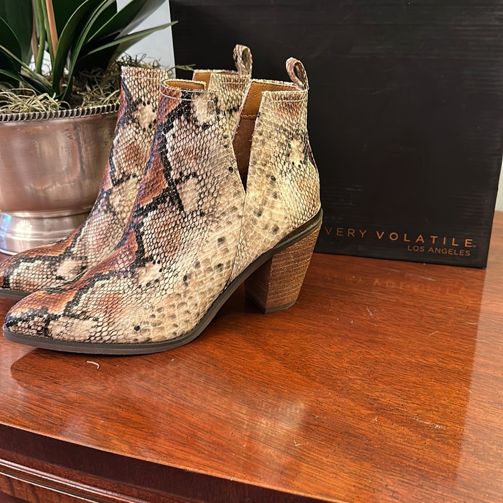 Very Volatile faux snakeskin bootie- mumba